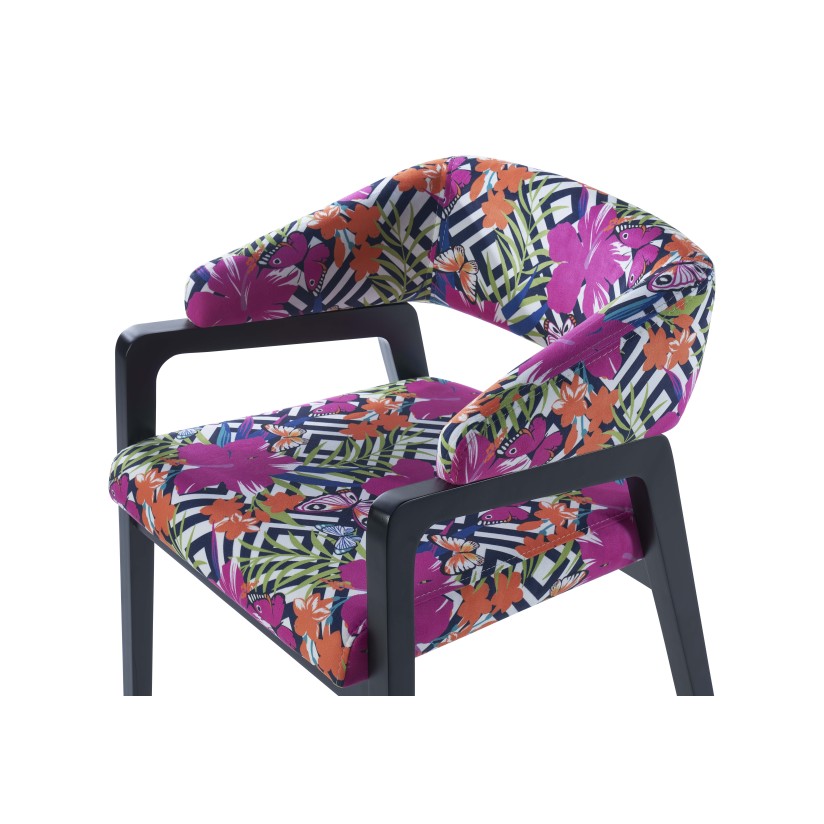 Kamsan Sandalye İnegöl Bursa Mobilya– Sandalye, Masa ve Oturma Grupları Üretimi